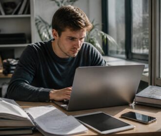 Pourquoi les apprentissages autonomes sont-ils essentiels dans le monde moderne ?